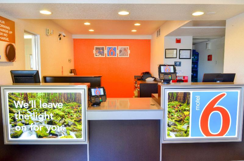 Motel 6 Santa Nella Los Banos Interstate 5 image