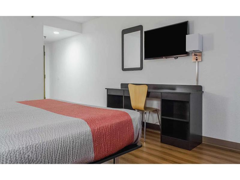 Motel 6 Brockton Ma image