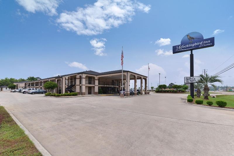 Mockingbird Inn Suites image