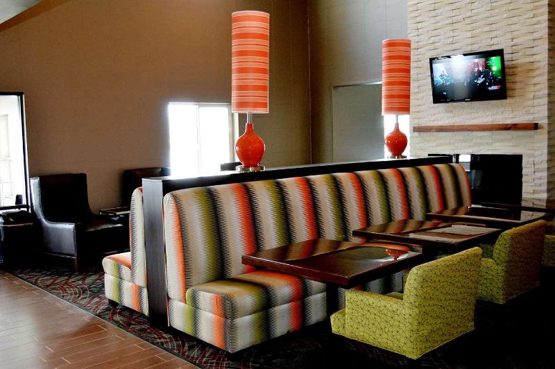 Black Gold Suites Tioga — restaurant