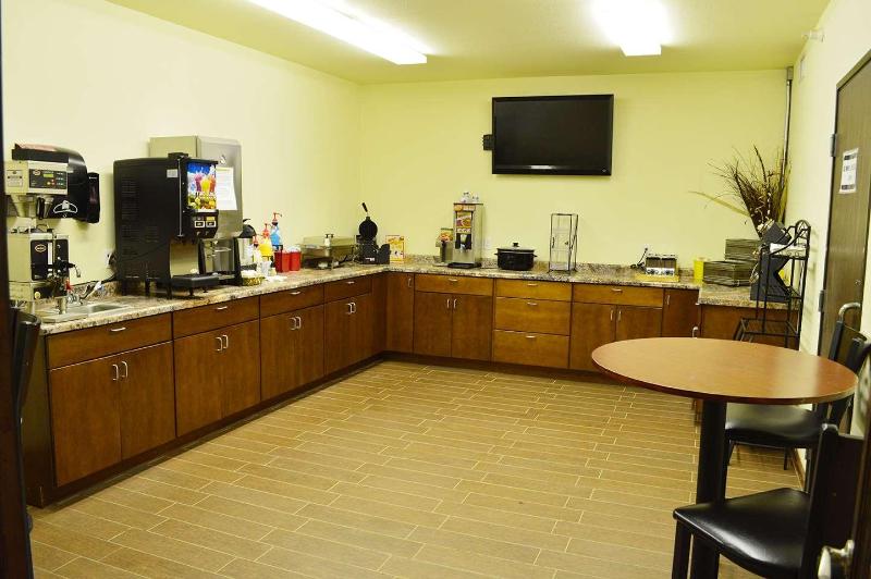 Black Gold Suites Tioga — restaurant