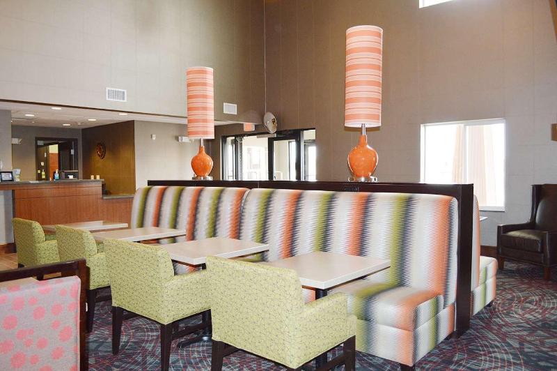 Black Gold Suites Tioga — restaurant