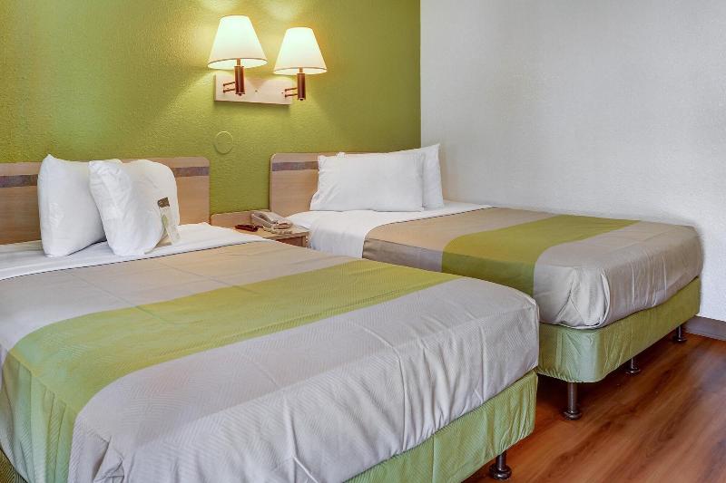 Motel 6 Eugene South Springfield image