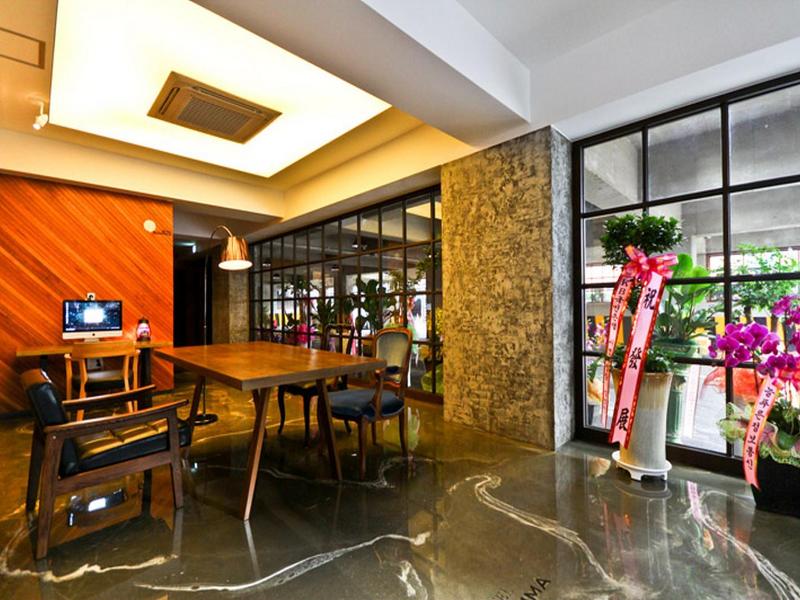 Comma Hotel Seomyeon image