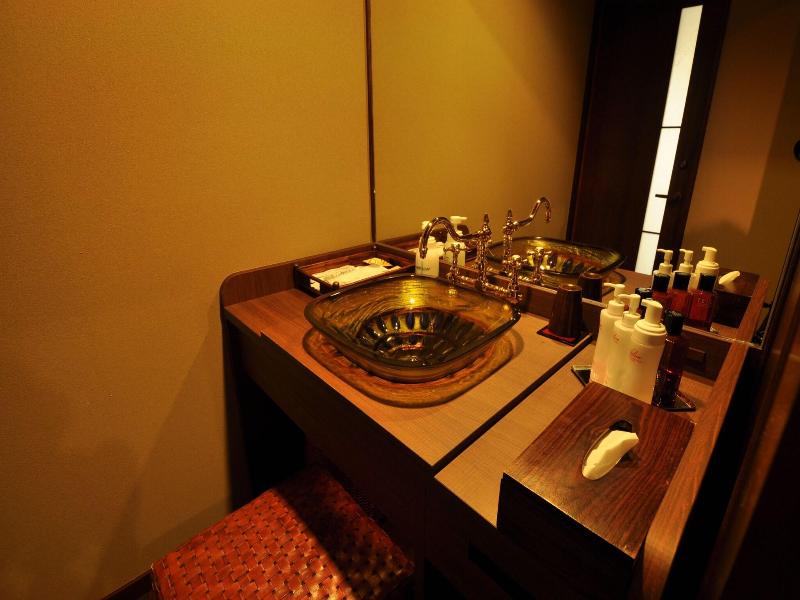 Hakoneyumoto Onsen Yaeikan image