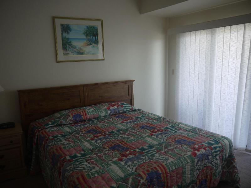 Aquarius Beach Tower image