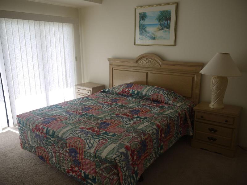 Aquarius Beach Tower image