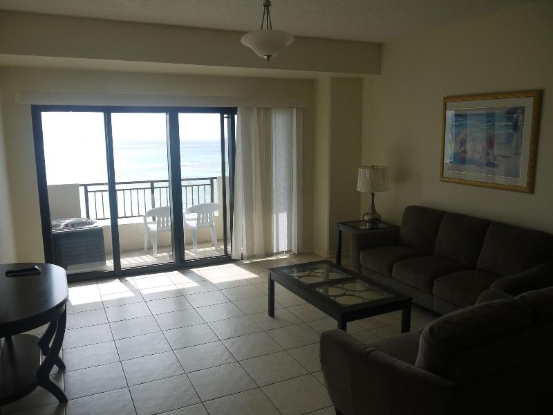 Aquarius Beach Tower image