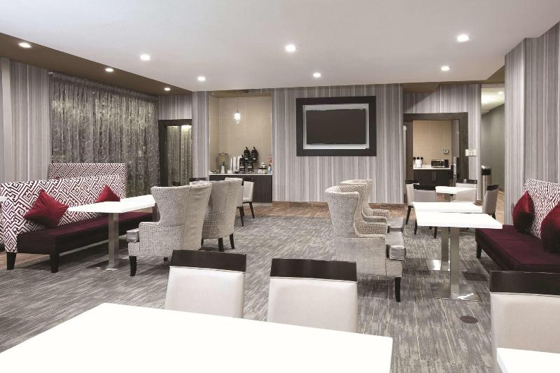 La Quinta Inn & Suites by Wyndham Amarillo Airport