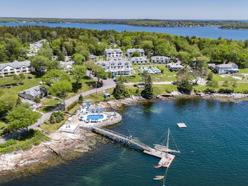 Spruce Point Inn Resort Spa image