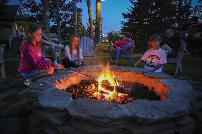 Spruce Point Inn Resort Spa image