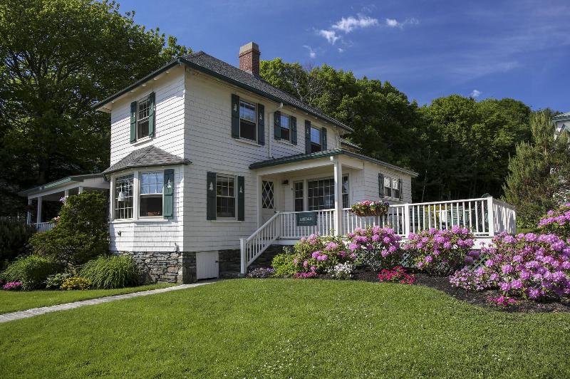 Spruce Point Inn Resort Spa image