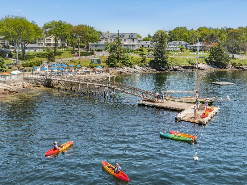 Spruce Point Inn Resort Spa image