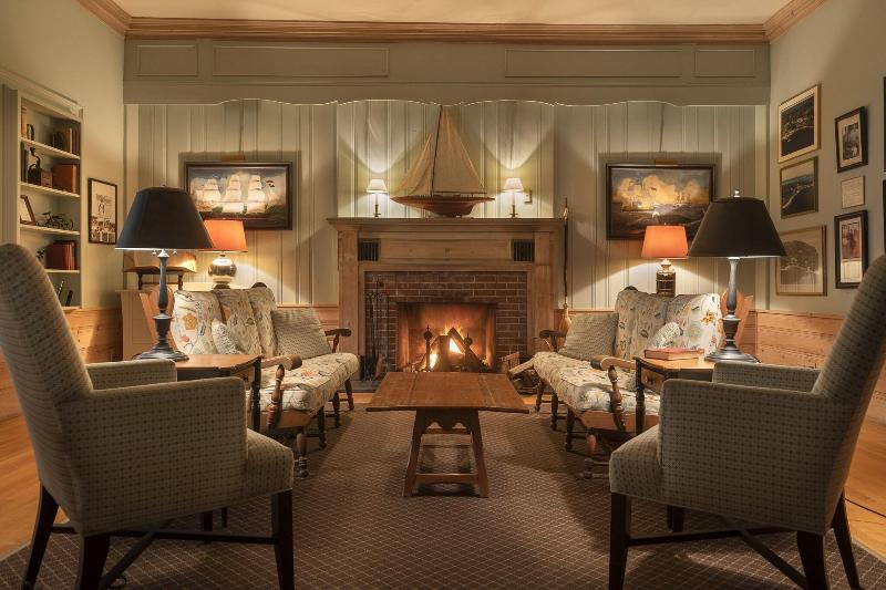 Spruce Point Inn Resort Spa image
