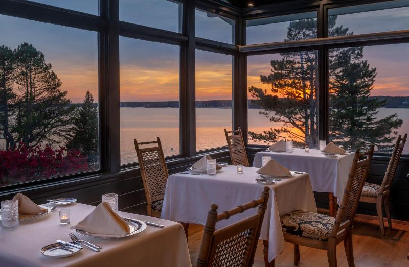 Spruce Point Inn Resort Spa image