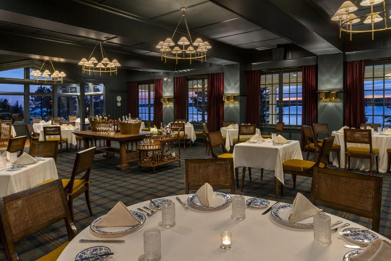 Spruce Point Inn Resort Spa image