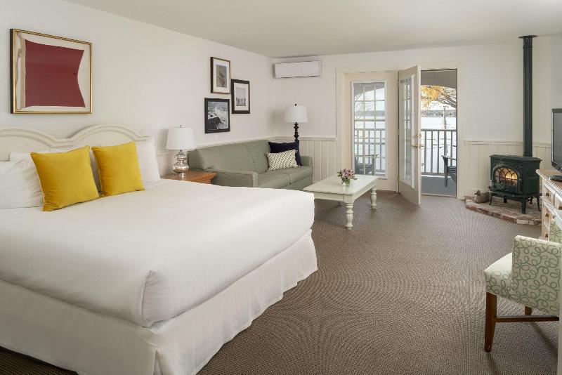 Spruce Point Inn Resort Spa image