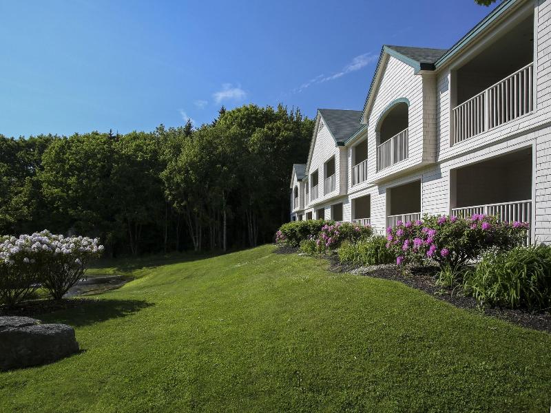 Spruce Point Inn Resort Spa image