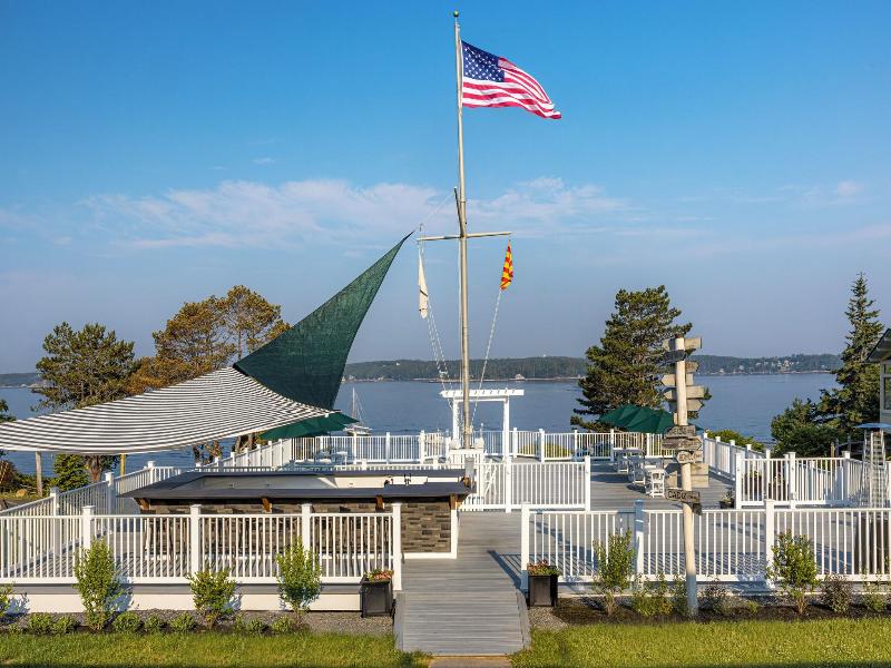 Spruce Point Inn Resort Spa image