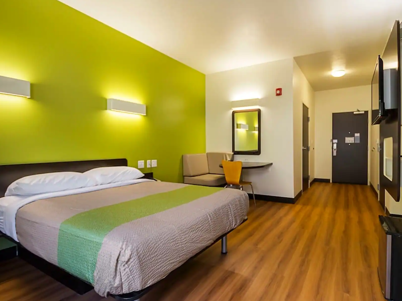 Days Inn by Wyndham South Bend/Notre Dame image