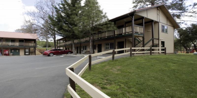 Yosemite Westgate Lodge image