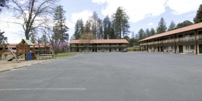 Yosemite Westgate Lodge image