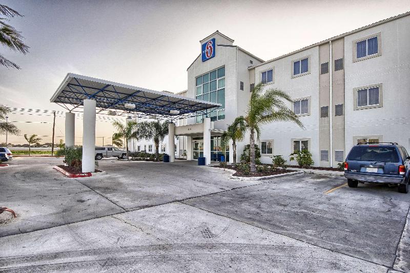 Motel 6 Mission Tx image