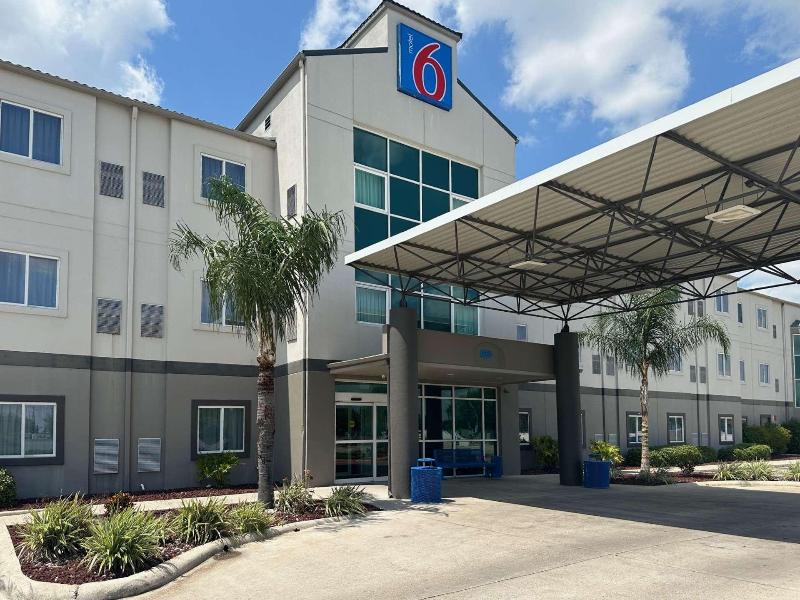 Motel 6 Mission Tx image