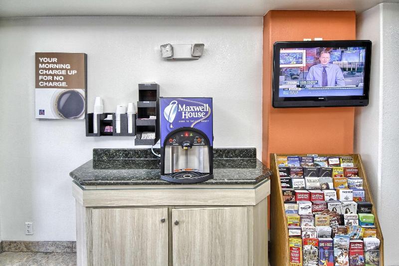 Motel 6 Mission Tx image