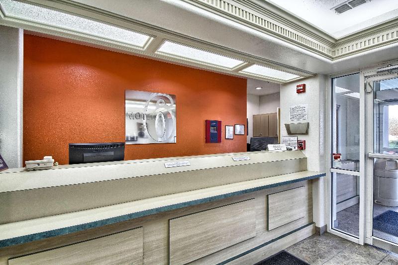 Motel 6 Mission Tx image
