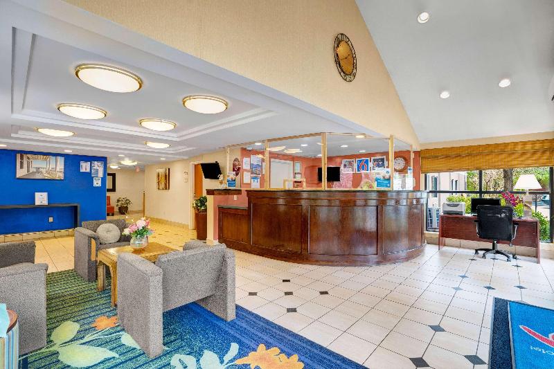 Motel 6 Milford image