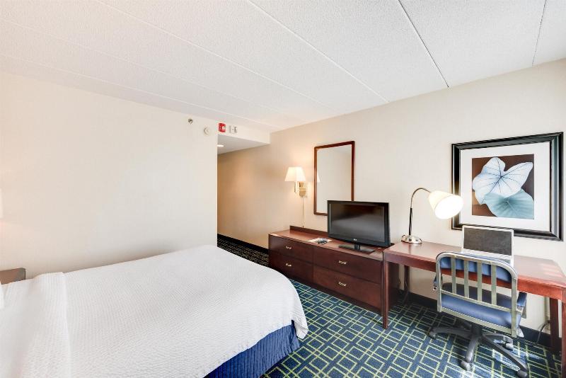 Motel 6 Milford image