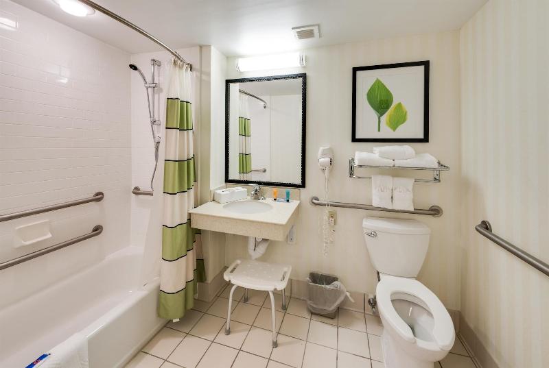 Motel 6 Milford image