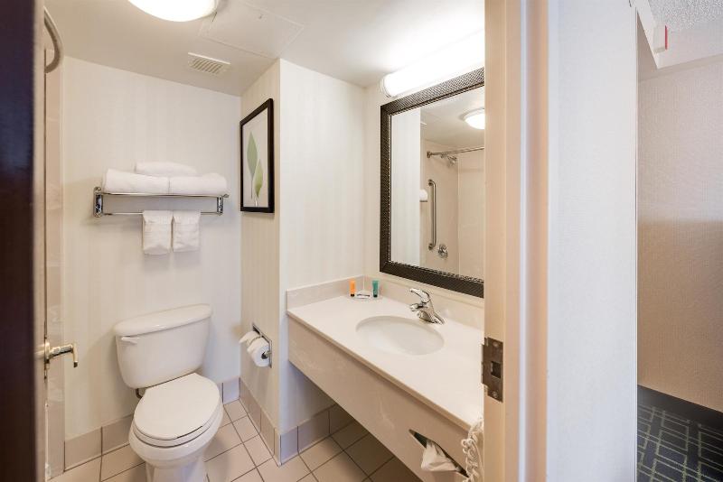 Motel 6 Milford image