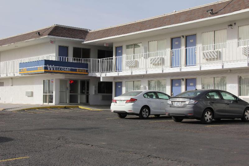 Motel 6 Goodland, KS — general view