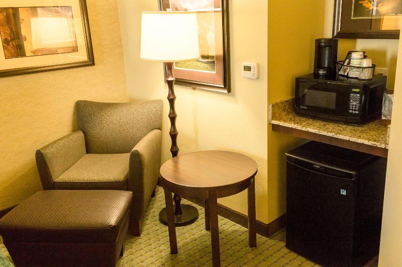 Little Missouri Inn Suites image