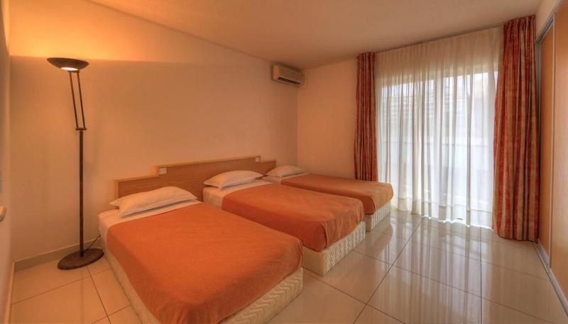 Casa Del Sole Apartments image