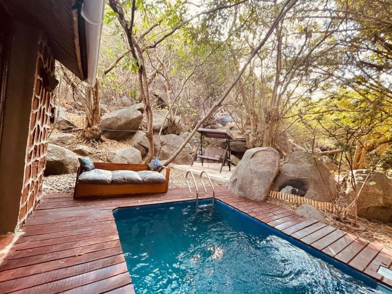Wag Hill Lodge and Spa image
