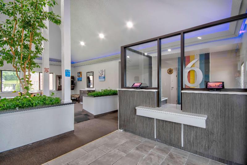 Motel 6 Georgetown Lexington North image