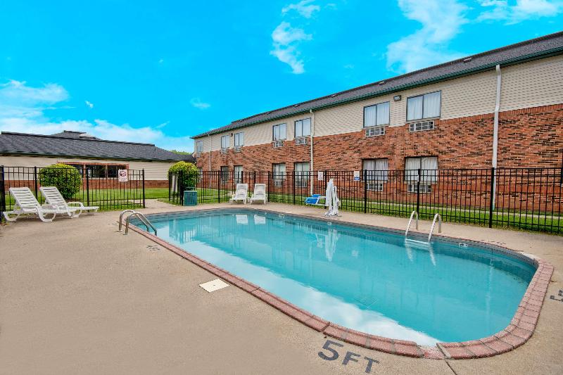 Motel 6 Georgetown Lexington North image