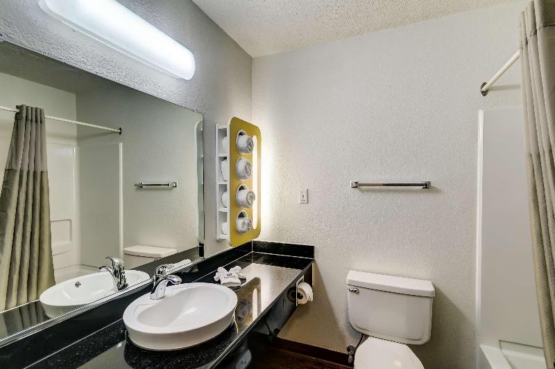 Motel 6 Georgetown Lexington North image