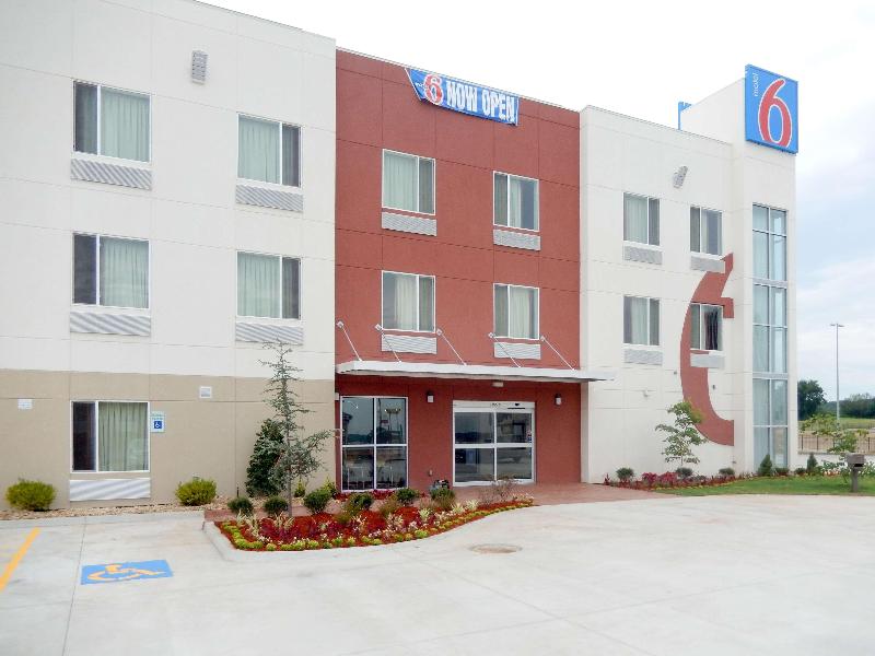 Motel 6 Catoosa Ok — general view