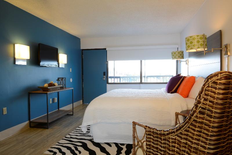 Beach House Dewey image