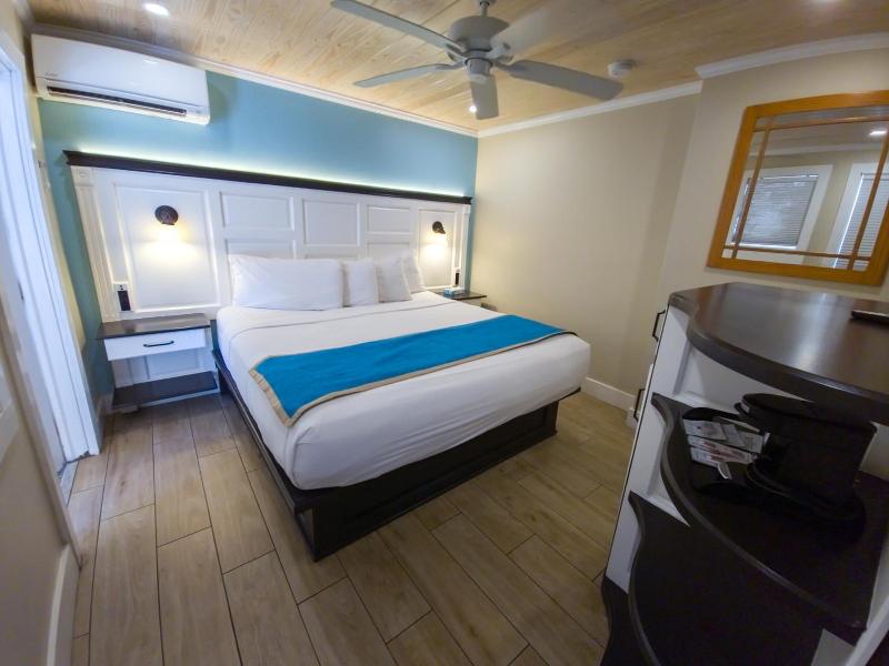 Seashell Motel Key West Hostel