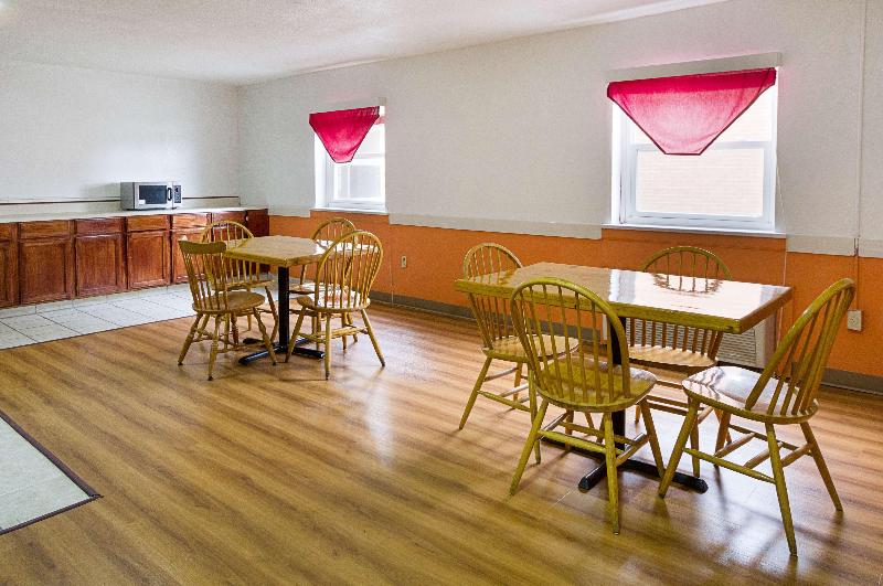 Motel 6 Sidney Oh image