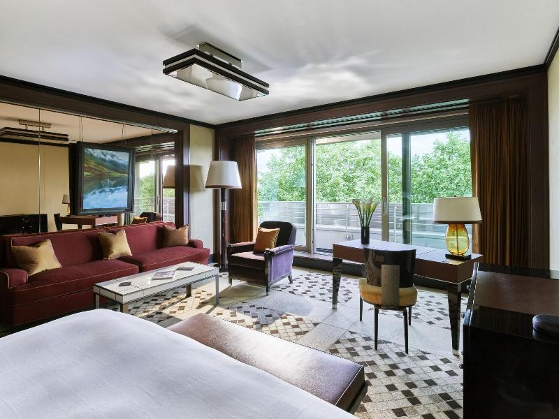 45 Park Lane Dorchester Collection image