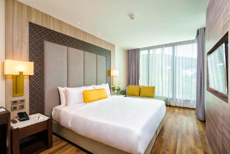 SKYVIEW Resort Phuket Patong Beach image