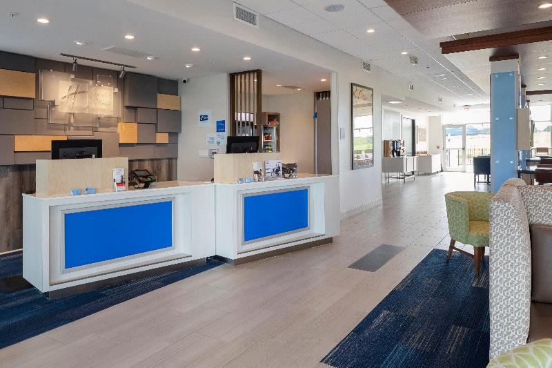 Holiday Inn Exp & Sts Bourbonnais East - Bradley image