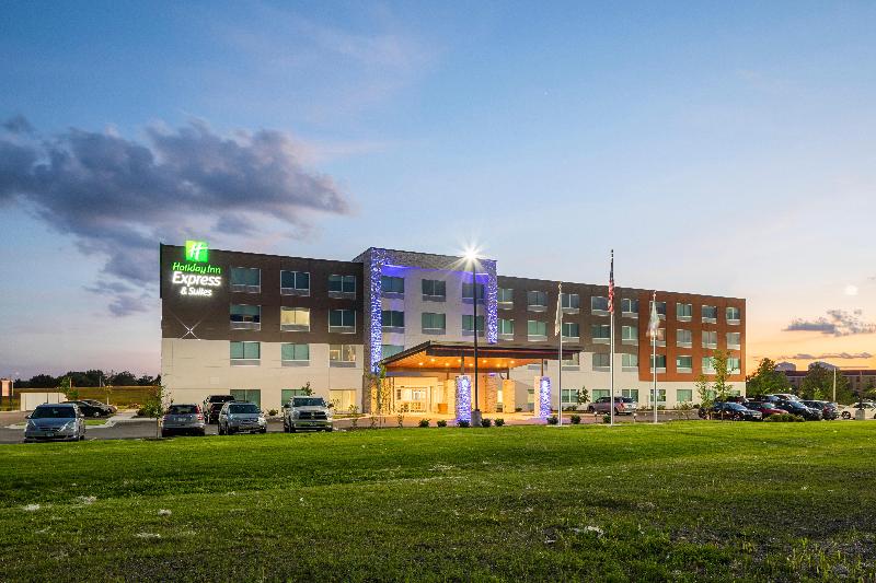 Holiday Inn Exp & Sts Bourbonnais East - Bradley image