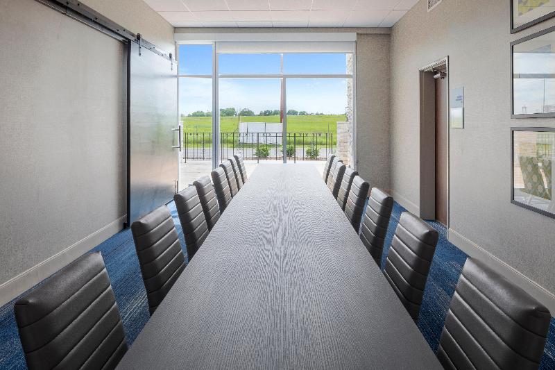 Holiday Inn Exp & Sts Bourbonnais East - Bradley image